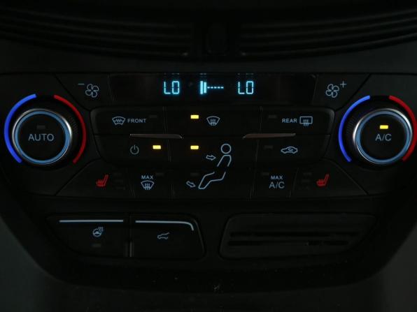 Ford Kuga II Рестайлинг с пробегом 2019 года, цена 1 859 000 рублей, 74574 км, внедорожник, Автокод Объявления