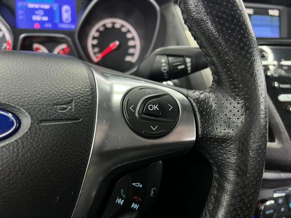 Ford Focus ST III с пробегом 2012 года, цена 1 199 000 рублей, 176055 км, универсал, Автокод Объявления