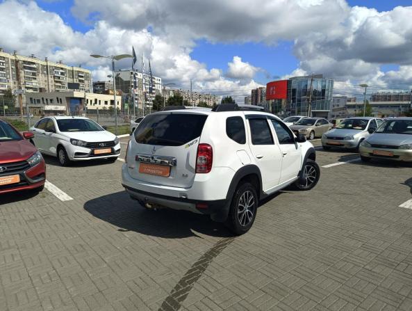 Renault Duster I с пробегом 2013 года, цена 1 500 000 рублей, 180000 км, внедорожник, Автокод Объявления