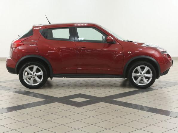 Nissan Juke I с пробегом 2012 года, цена 953 000 рублей, 136800 км, внедорожник, Автокод Объявления