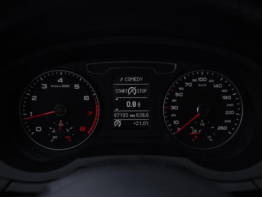 Audi Q3 I (8U) Рестайлинг Санкт-Петербург  - изображение 16