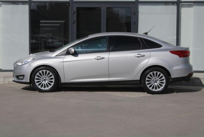 Ford Focus III Рестайлинг с пробегом 2018 года, цена 1 385 000 рублей, 139081 км, седан, Автокод Объявления