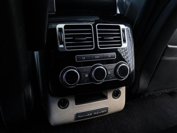 Land Rover Range Rover IV с пробегом 2013 года, цена 2 650 000 рублей, 260291 км, внедорожник, Автокод Объявления