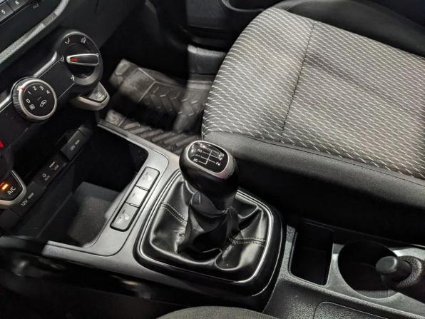 Kia Rio IV с пробегом 2018 года, цена 1 010 000 рублей, 137622 км, седан, Автокод Объявления