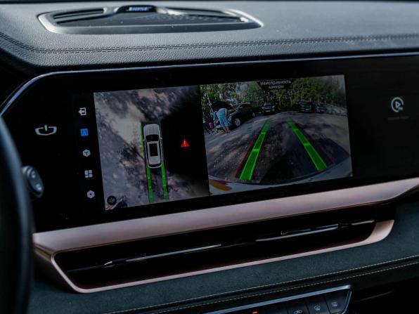Geely Monjaro I с пробегом 2023 года, цена 2 670 000 рублей, 125517 км, внедорожник, Автокод Объявления