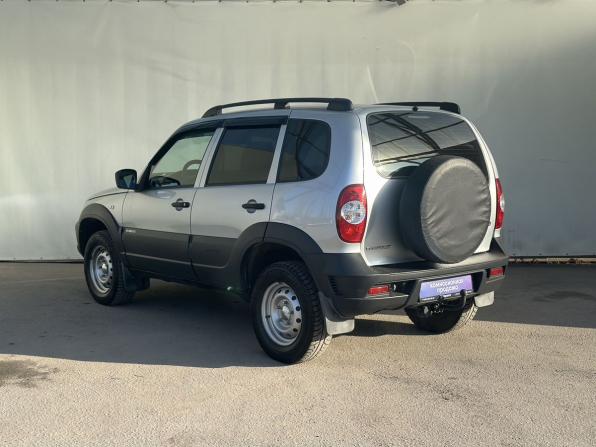 Chevrolet Niva I Рестайлинг с пробегом 2018 года, цена 741 000 рублей, 91553 км, внедорожник, Автокод Объявления