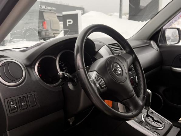 Suzuki Grand Vitara II Рестайлинг 2 с пробегом 2013 года, цена 1 130 000 рублей, 237150 км, внедорожник, Автокод Объявления