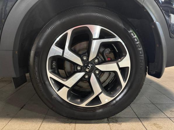 Kia Sportage IV Рестайлинг с пробегом 2021 года, цена 2 189 000 рублей, 79468 км, внедорожник, Автокод Объявления