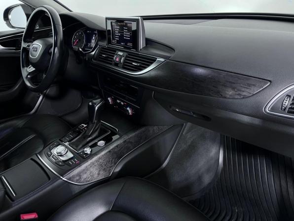 Audi A6 IV (C7) Рестайлинг с пробегом 2017 года, цена 1 765 000 рублей, 268533 км, седан, Автокод Объявления