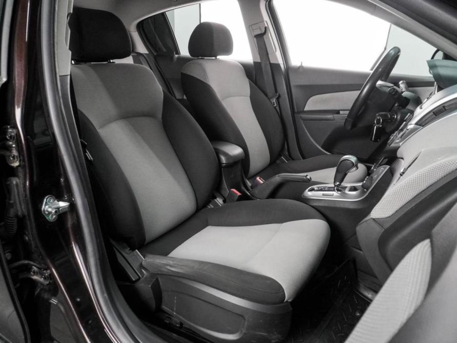 Chevrolet Cruze I Рестайлинг Воронеж  - изображение 8