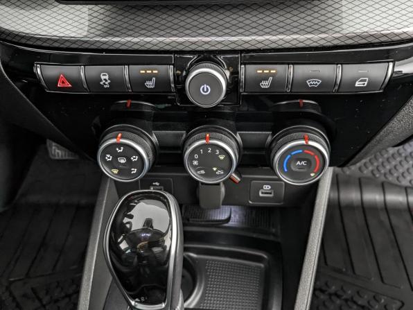 Lada (ВАЗ) Vesta I Рестайлинг (NG) с пробегом 2024 года, цена 1 425 000 рублей, 9791 км, седан, Автокод Объявления