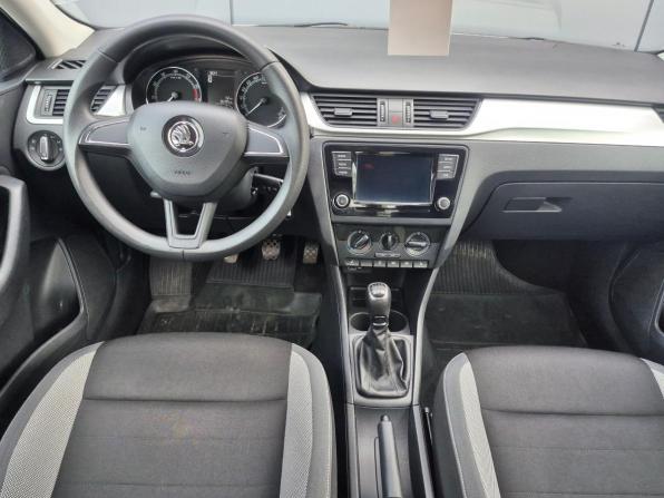 Skoda Rapid I Рестайлинг с пробегом 2019 года, цена 1 320 000 рублей, 95000 км, лифтбек, Автокод Объявления