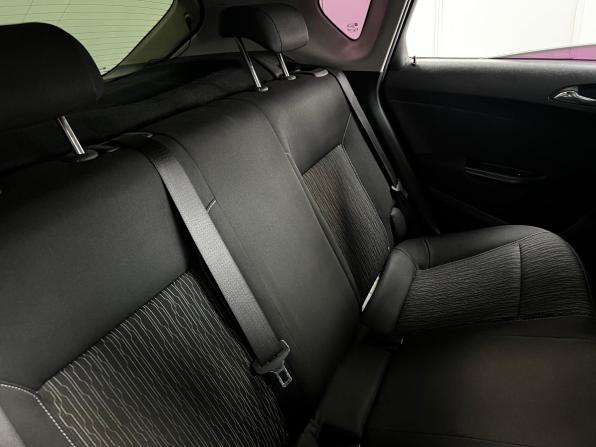 Opel Astra J Рестайлинг с пробегом 2013 года, цена 540 000 рублей, 156000 км, хэтчбек, Автокод Объявления
