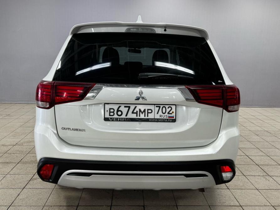 Mitsubishi Outlander III Рестайлинг 3 Уфа  - изображение 6