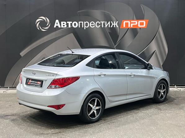 Hyundai Solaris I Рестайлинг с пробегом 2015 года, цена 894 000 рублей, 146000 км, седан, Автокод Объявления