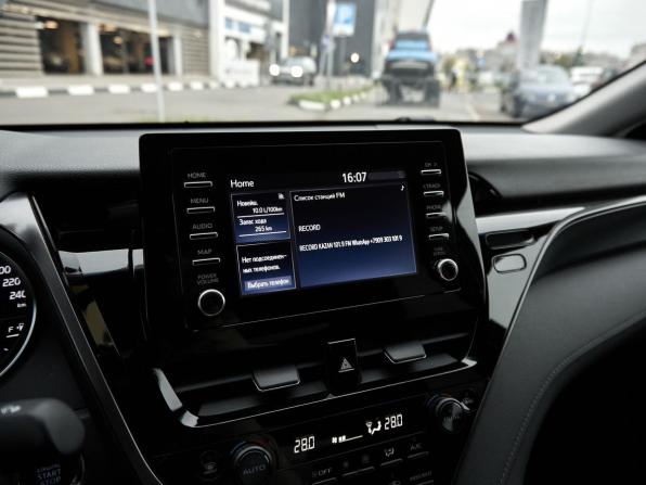 Toyota Camry VIII (XV70) Рестайлинг с пробегом 2021 года, цена 2 987 000 рублей, 49375 км, седан, Автокод Объявления