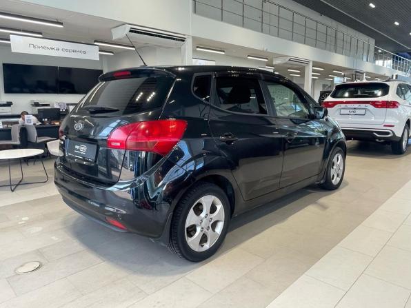 Kia Venga I с пробегом 2012 года, цена 915 000 рублей, 102445 км, компактвэн, Автокод Объявления