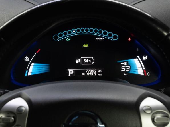 Nissan Leaf I (ZE0/AZE0) с пробегом 2014 года, цена 799 000 рублей, 77390 км, хэтчбек, Автокод Объявления