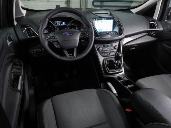 Ford C-MAX II Рестайлинг с пробегом 2017 года, цена 1 639 000 рублей, 157432 км, компактвэн, Автокод Объявления