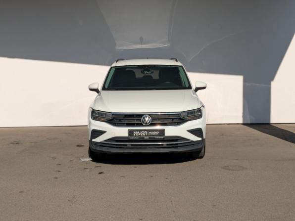 Volkswagen Tiguan II Рестайлинг с пробегом 2021 года, цена 2 595 000 рублей, 79435 км, внедорожник, Автокод Объявления
