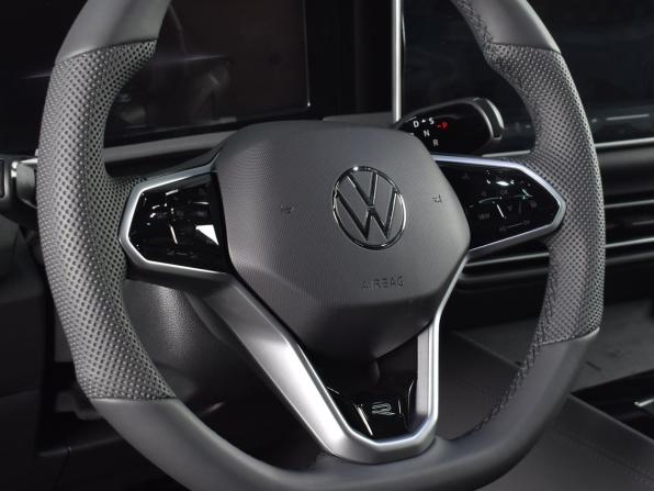 Volkswagen Tiguan III (China Market) с пробегом 2026 года, цена 4 699 995 рублей, 28 км, внедорожник, Автокод Объявления