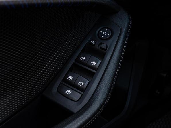 BMW 2 серии F44 с пробегом 2022 года, цена 3 860 000 рублей, 36463 км, седан, Автокод Объявления