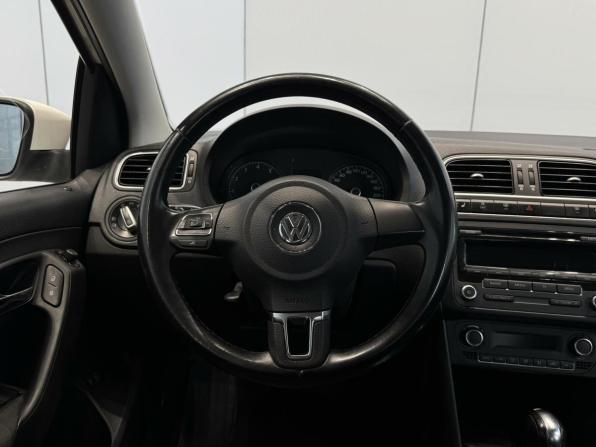 Volkswagen Polo V с пробегом 2012 года, цена 790 000 рублей, 161263 км, седан, Автокод Объявления