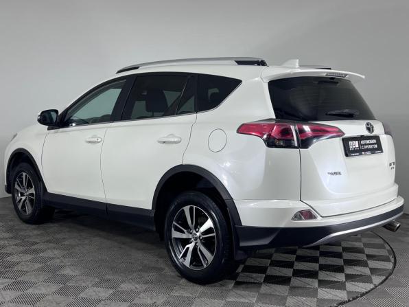 Toyota RAV4 IV (XA40) Рестайлинг с пробегом 2017 года, цена 2 250 000 рублей, 126428 км, внедорожник, Автокод Объявления