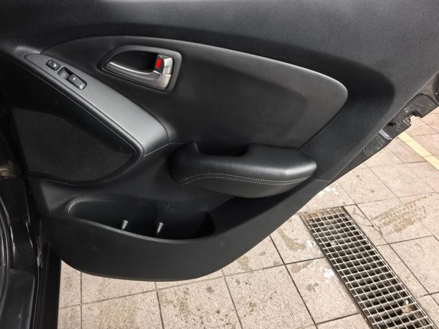Hyundai ix35 I Санкт-Петербург  - изображение 17