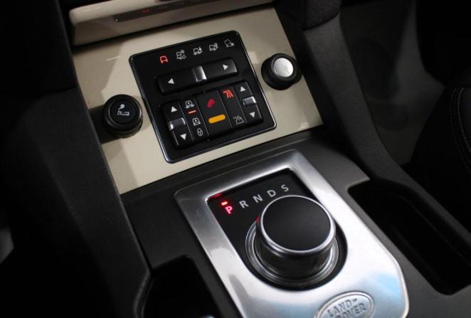 Land Rover Discovery IV Рестайлинг с пробегом 2013 года, цена 1 800 000 рублей, 92000 км, внедорожник, Автокод Объявления