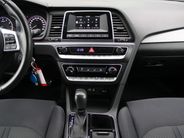 Hyundai Sonata VII (LF) Рестайлинг с пробегом 2019 года, цена 1 780 000 рублей, 110769 км, седан, Автокод Объявления