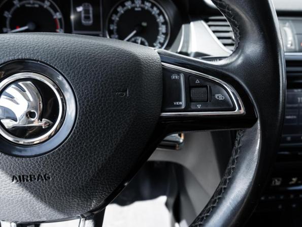Skoda Rapid I Рестайлинг с пробегом 2018 года, цена 1 430 000 рублей, 157987 км, лифтбек, Автокод Объявления