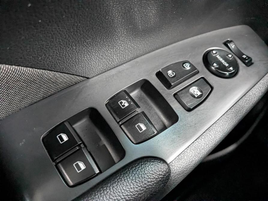 Hyundai Solaris II Санкт-Петербург  - изображение 29