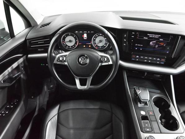 Volkswagen Touareg III с пробегом 2019 года, цена 5 200 000 рублей, 125000 км, внедорожник, Автокод Объявления