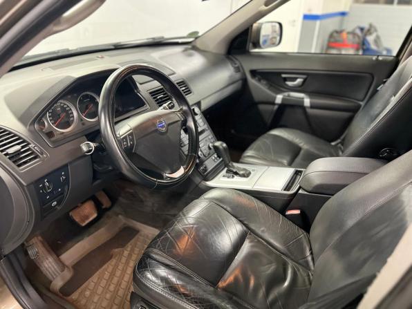 Volvo XC90 I Рестайлинг с пробегом 2012 года, цена 1 650 000 рублей, 215000 км, внедорожник, Автокод Объявления