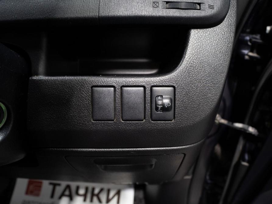 Toyota Noah II (R70) Чита  - изображение 13