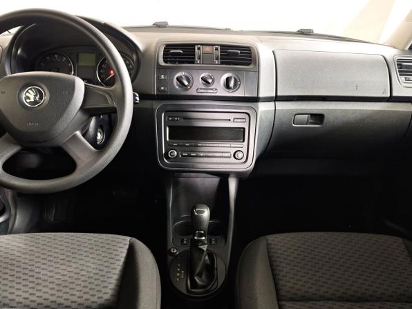 Skoda Fabia II Рестайлинг с пробегом 2013 года, цена 893 000 рублей, 128279 км, хэтчбек, Автокод Объявления