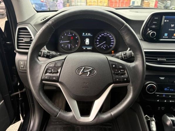 Hyundai Tucson III Рестайлинг с пробегом 2018 года, цена 1 900 000 рублей, 177000 км, внедорожник, Автокод Объявления