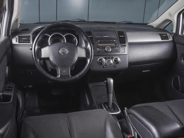 Nissan Tiida I Рестайлинг с пробегом 2010 года, цена 660 000 рублей, 298765 км, седан, Автокод Объявления
