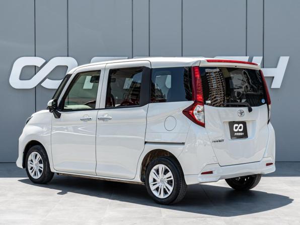 Toyota Roomy I Рестайлинг с пробегом 2020 года, цена 1 130 000 рублей, 92713 км, микровэн, Автокод Объявления