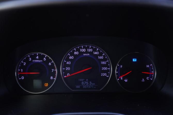 Hyundai Santa Fe II Рестайлинг с пробегом 2012 года, цена 1 245 000 рублей, 307371 км, внедорожник, Автокод Объявления