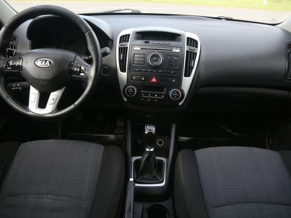 Kia Ceed I Рестайлинг с пробегом 2010 года, цена 491 000 рублей, 218000 км, хэтчбек, Автокод Объявления
