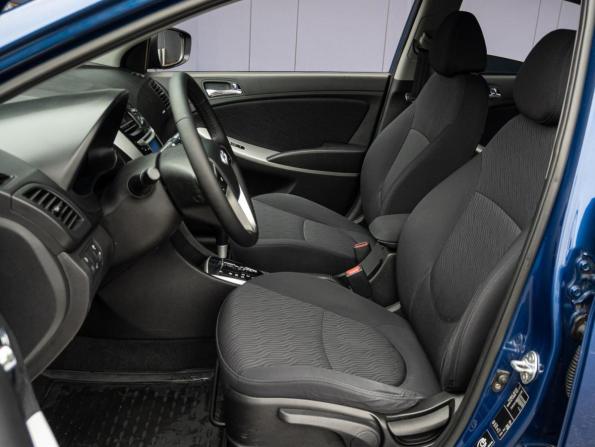 Hyundai Solaris I с пробегом 2013 года, цена 965 000 рублей, 102623 км, седан, Автокод Объявления