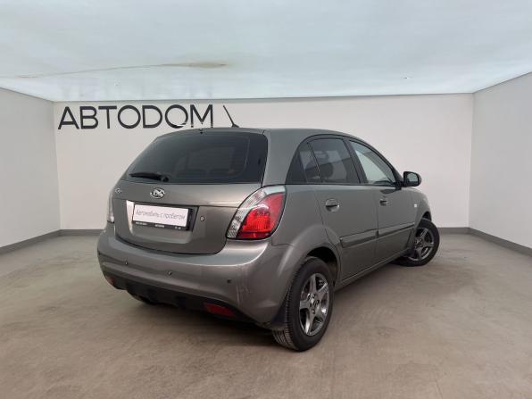 Kia Rio II Рестайлинг с пробегом 2009 года, цена 545 000 рублей, 311905 км, хэтчбек, Автокод Объявления