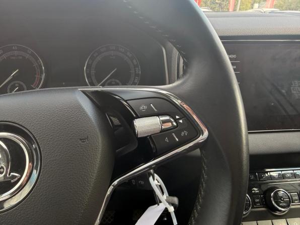 Skoda Karoq I с пробегом 2020 года, цена 2 260 000 рублей, 129000 км, внедорожник, Автокод Объявления