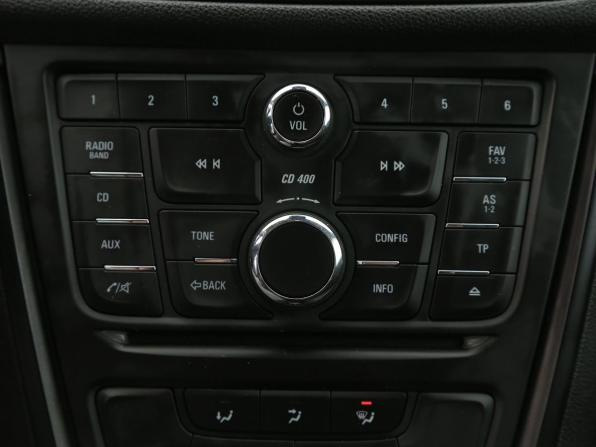Opel Mokka I с пробегом 2014 года, цена 923 000 рублей, 118700 км, внедорожник, Автокод Объявления