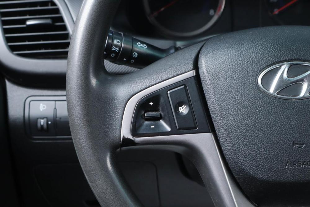 Hyundai Solaris I Рестайлинг Челябинск  - изображение 12