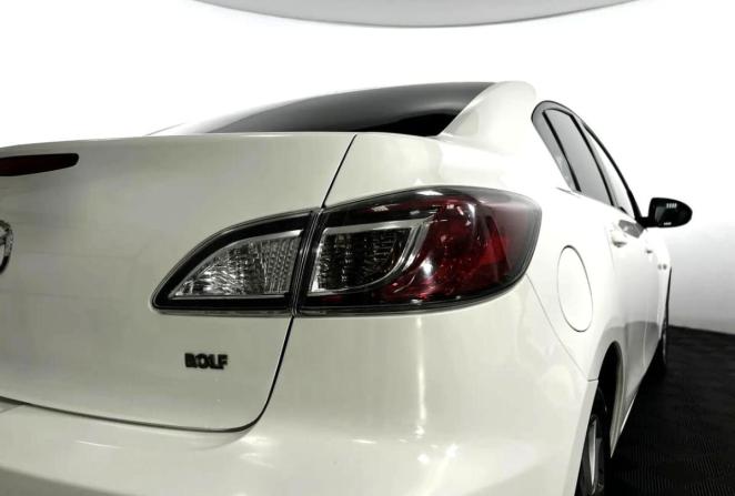 Mazda 3 II (BL) Рестайлинг с пробегом 2013 года, цена 950 000 рублей, 143823 км, седан, Автокод Объявления