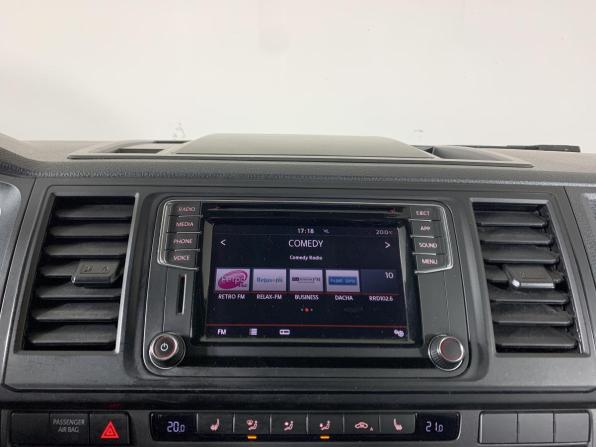 Volkswagen Caravelle T6 с пробегом 2018 года, цена 2 895 000 рублей, 251872 км, минивэн, Автокод Объявления