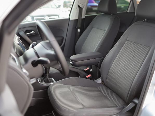 Volkswagen Polo V с пробегом 2011 года, цена 649 000 рублей, 156077 км, седан, Автокод Объявления